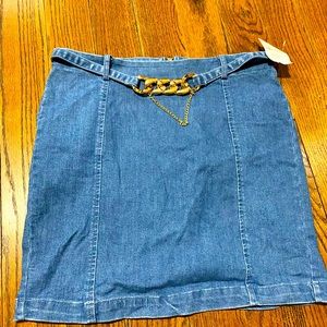 Essential jeans skirt with gold design